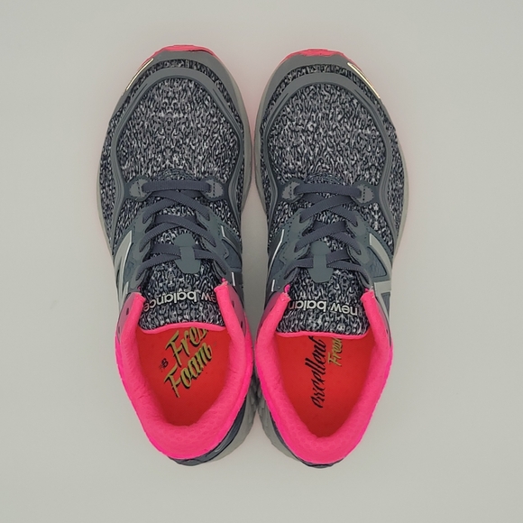 New Balance Fresh Foam Zante Women's Size 8 Grey/Pink (W1980GG) - Gently Used - Picture 2 of 13